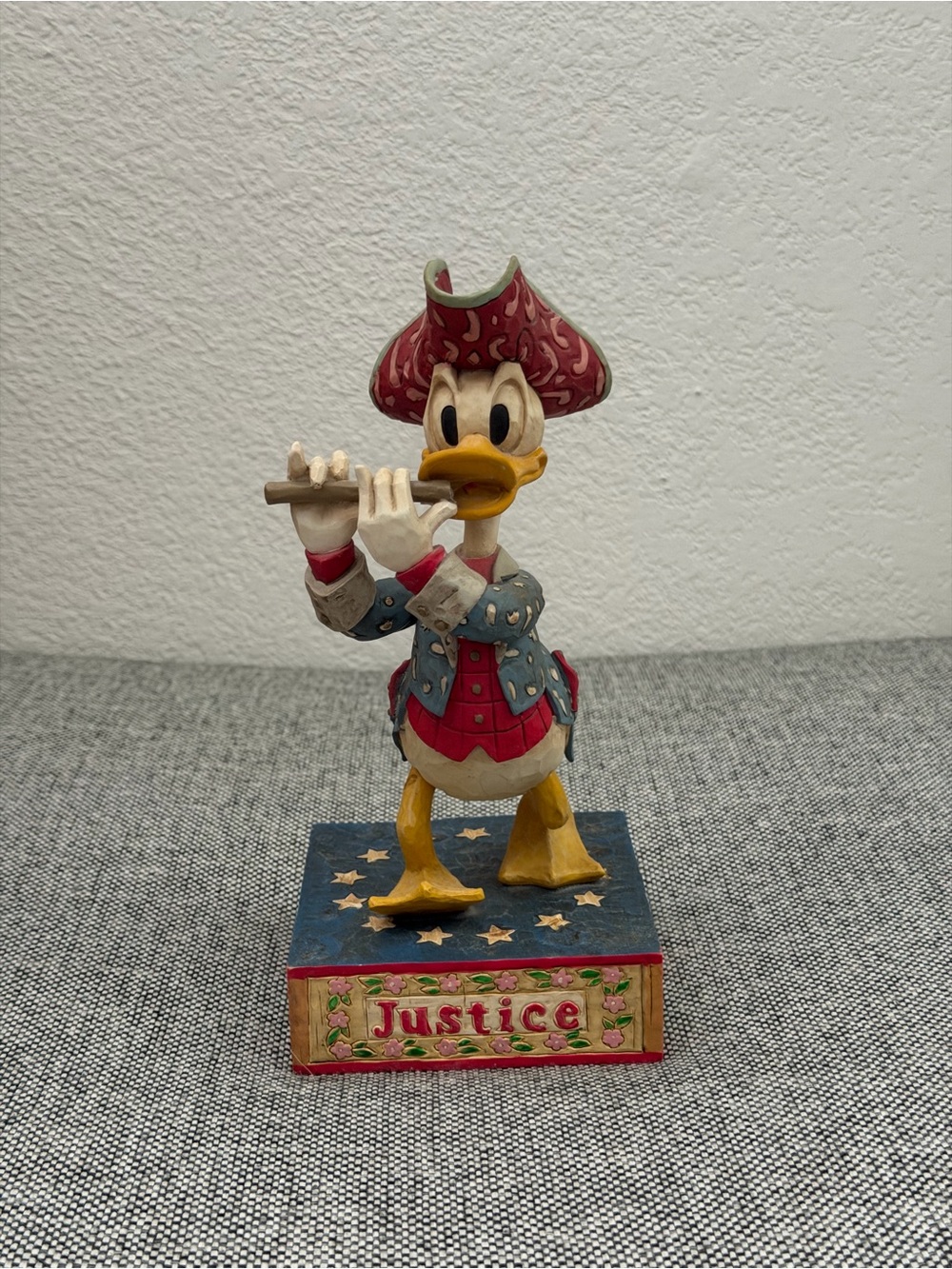 Jim Shore Donald Duck 2005 Song of Justice
